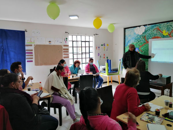 Mobirise Website Builder