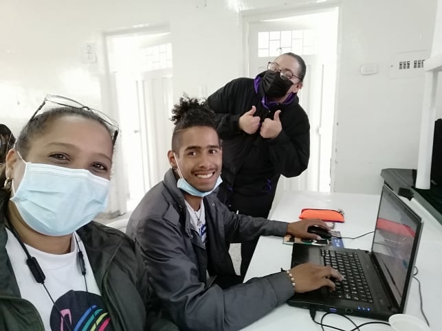 Mobirise Website Builder